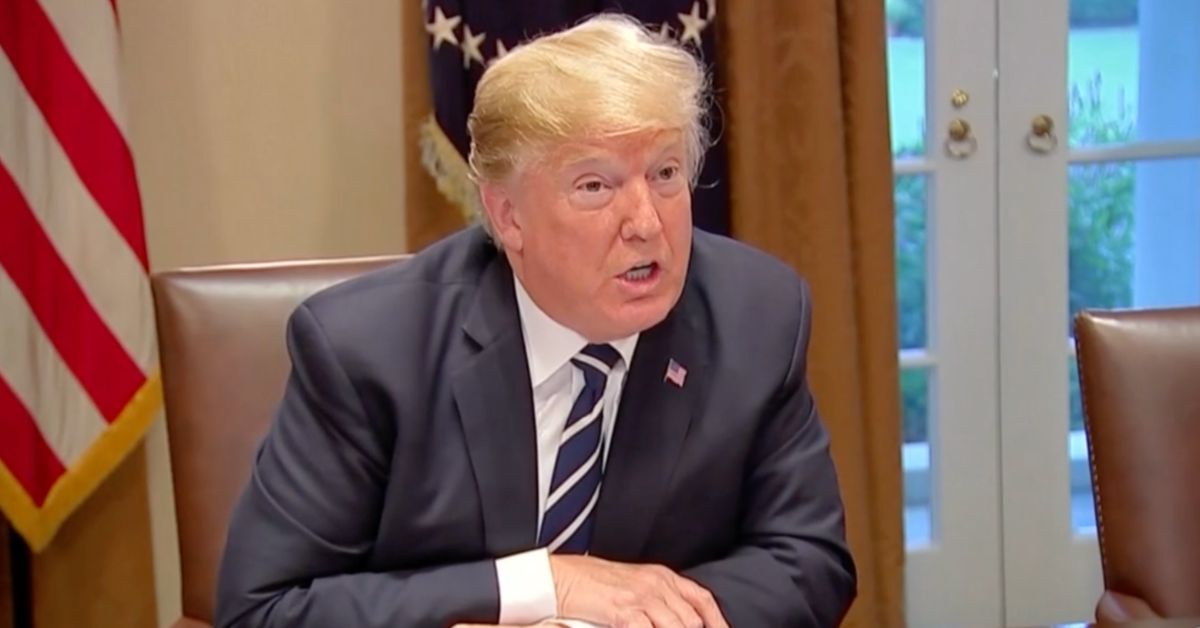 ataque dos EUA ao Irã e decisão de Donald Trump na Casa Branca