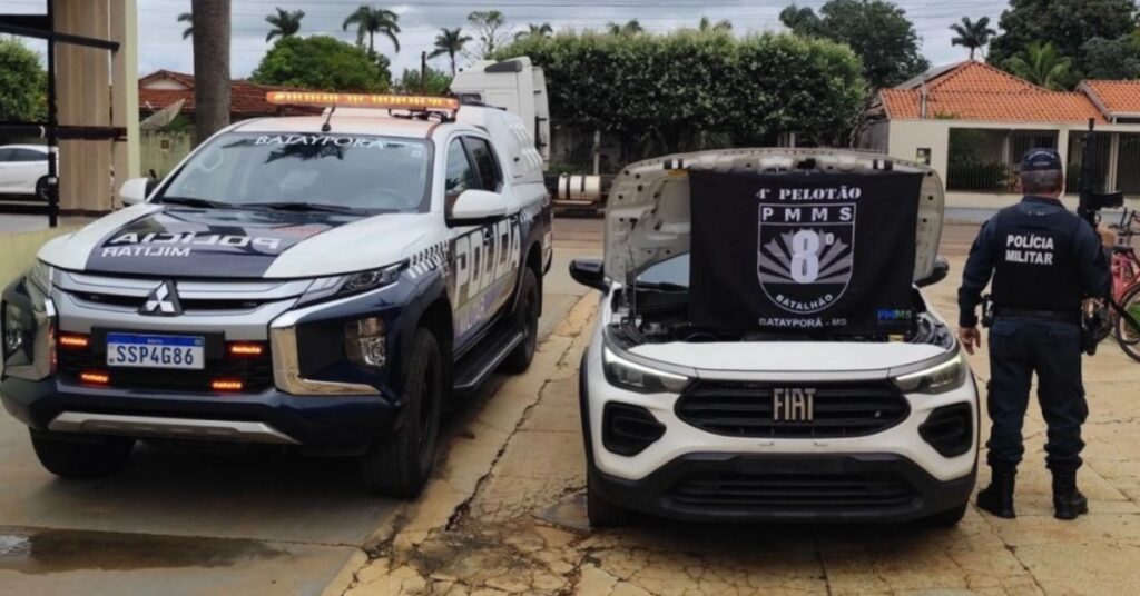 acusado de estuprar menina é conduzido por policiais civis em Minas Gerais