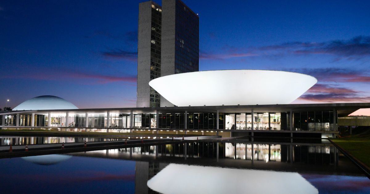 reajuste salarial do Legislativo publicado no Diário Oficial