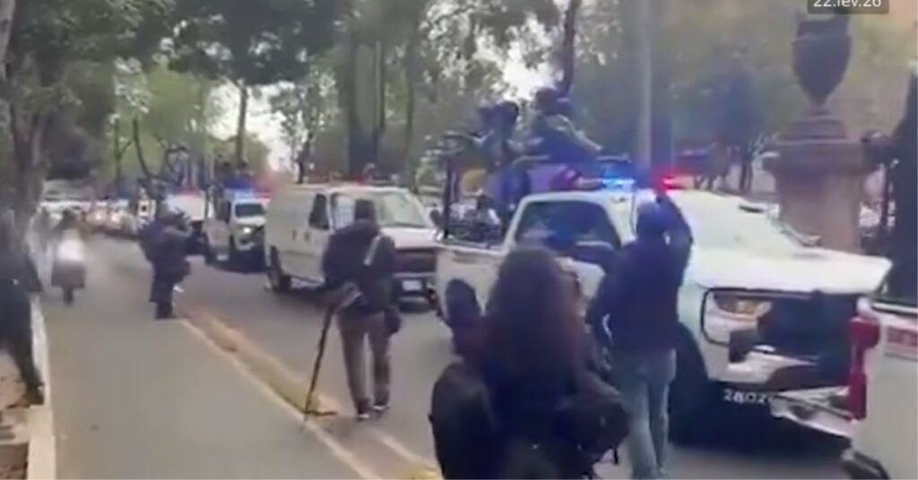 violência no México após operação militar contra líder do CJNG em Jalisco