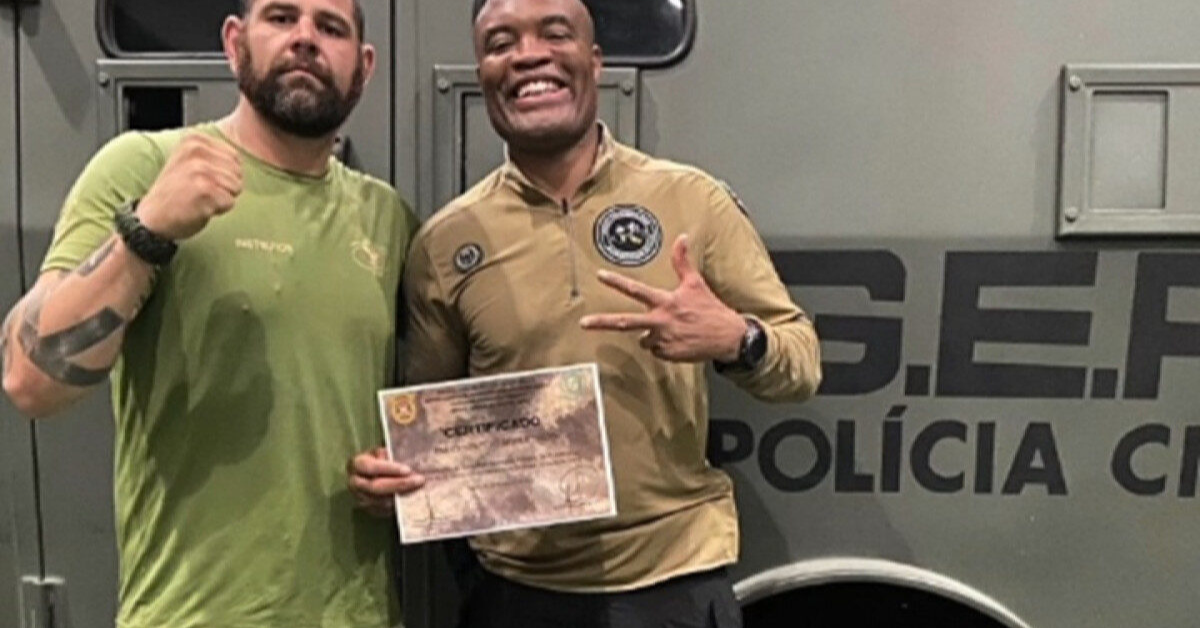 Anderson Silva durante treinamento de formação policial nos Estados Unidos - Foto: Reprodução/Redes Sociais