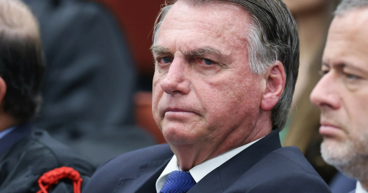 Jair Bolsonaro durante evento público; ex-presidente foi internado com broncopneumonia em Brasília - Foto: Antonio Augusto/STF