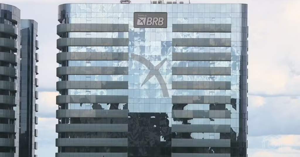 crise do BRB e sede do Banco de Brasília após decisão da Justiça sobre terrenos públicos — Foto: Jornal Nacional/ Reprodução