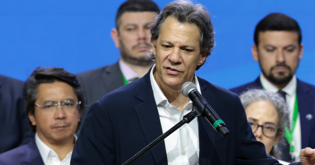 Fernando Haddad fala em evento público após articulações para disputar o governo de São Paulo - Foto; Paulo Pinto/Agencia Brasil