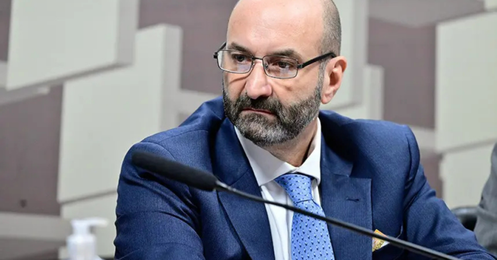 João Carlos Mansur durante depoimento na CPI em meio à delação no caso Reag e Banco Master - Foto: Geraldo Magela/Agência Senado