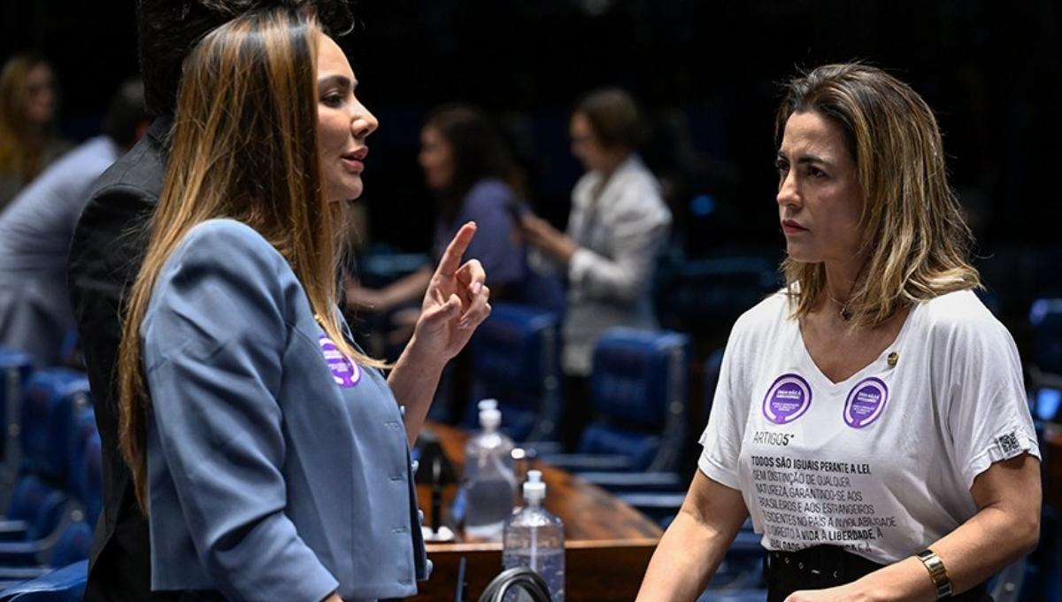 Senadoras Ana Paula Lobato e Soraya Thronicke durante debate no Senado sobre projeto que tipifica misoginia como crime