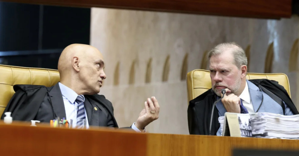 Ministros Alexandre de Moraes e Dias Toffoli durante sessão do Supremo Tribunal Federal - Foto: Luiz Silveira/STF