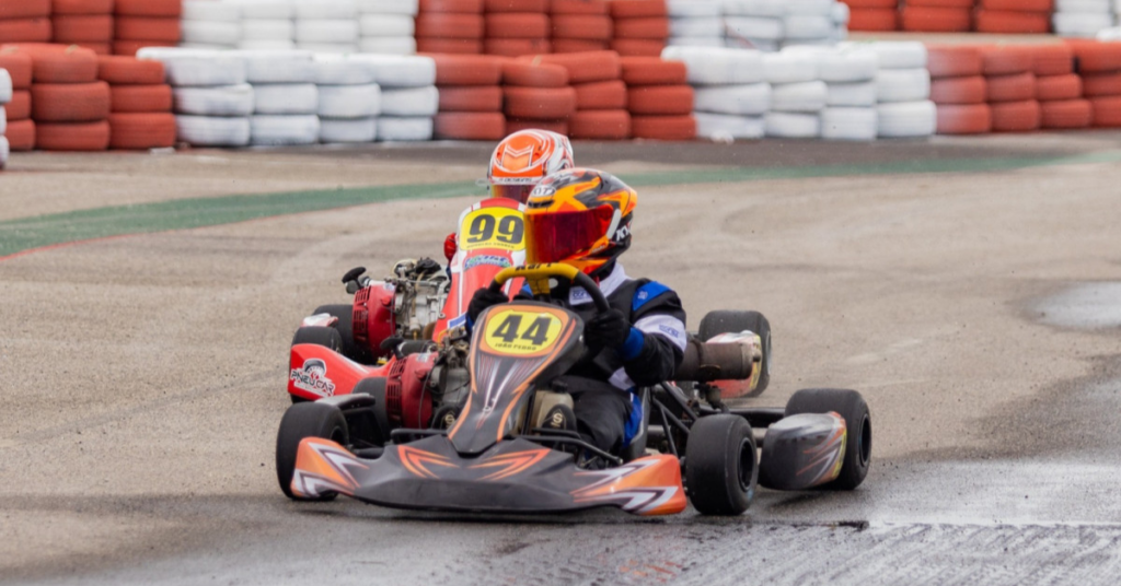 pista profissional de kart Ceará durante corrida no Kart Clube Premium em Fortaleza - Foto: João Dijorge/Outlet Fortaleza