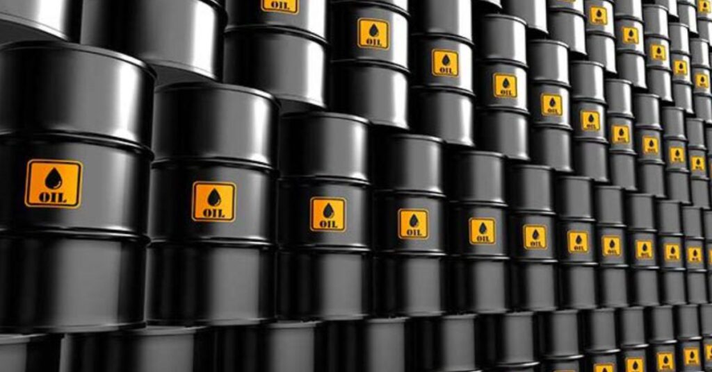 Imagem ilustrativa reprentando reserva estratégica de petróleo dos EUA em instalação de armazenamento