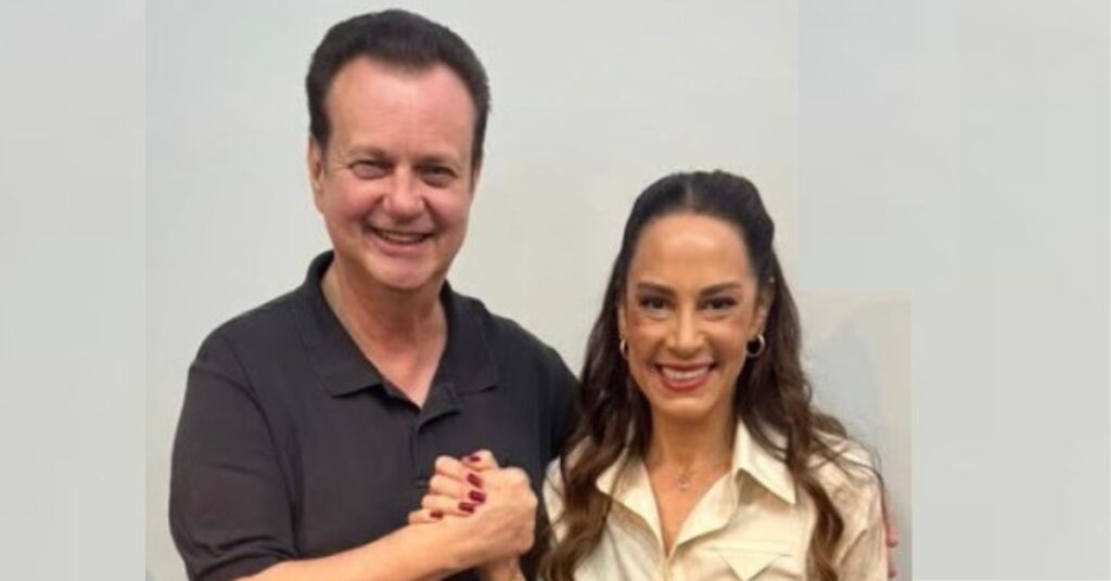 Silvia Abravanel política durante filiação ao PSD com Gilberto Kassab