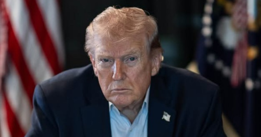 Donald Trump durante declaração na Flórida após usar voto pelo correio - Foto: Reprodução/Redes Sociais