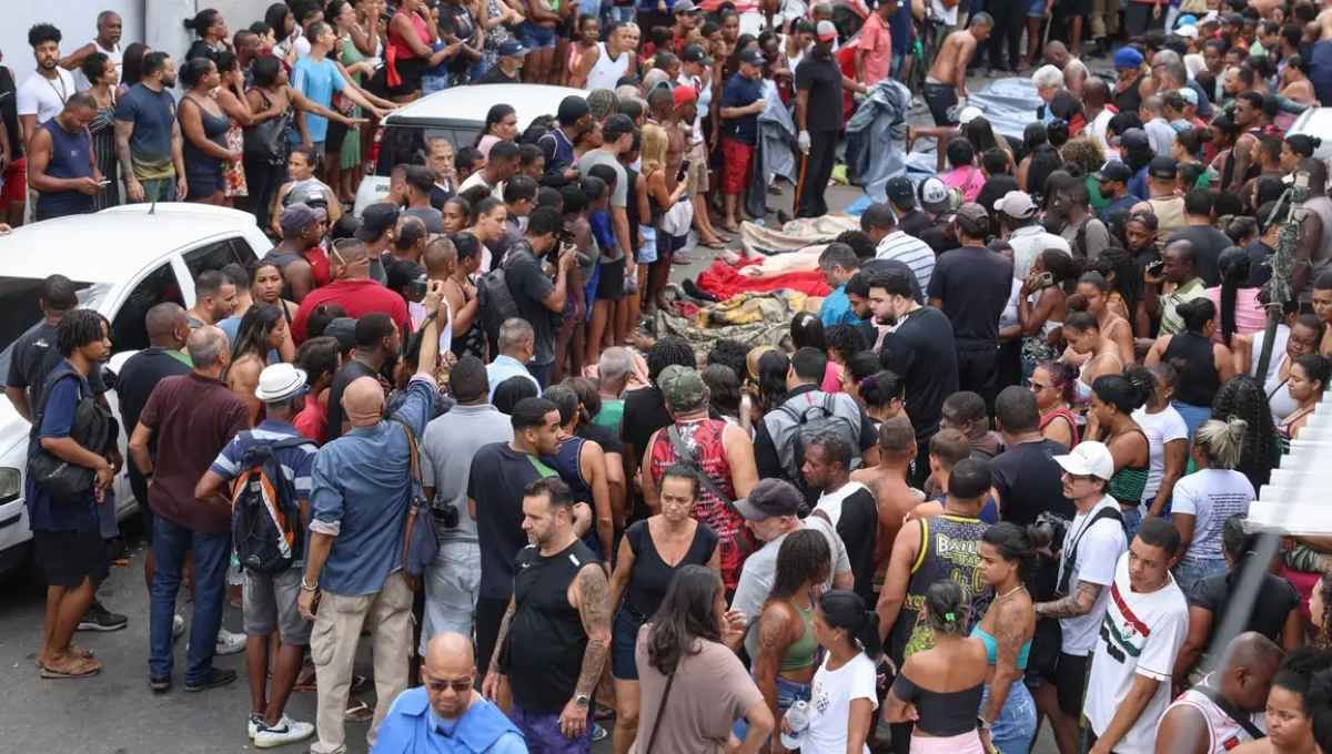 vítimas da Operação Contenção em comunidade do Rio durante ação policial