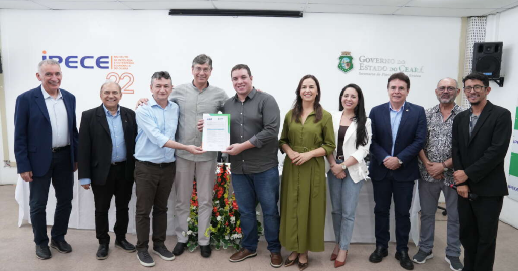 Acordo entre Seplag Ceará e IBGE para uso de dados em políticas públicas - Foto: Reprodução/ Seplag CE