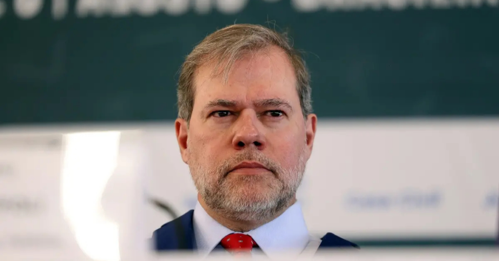 Dias Toffoli em imagem durante evento oficial, relacionado a voos em jatinhos ligados a empresas próximas de Daniel Vorcaro - Foto: José Cruz/Agência Brasil