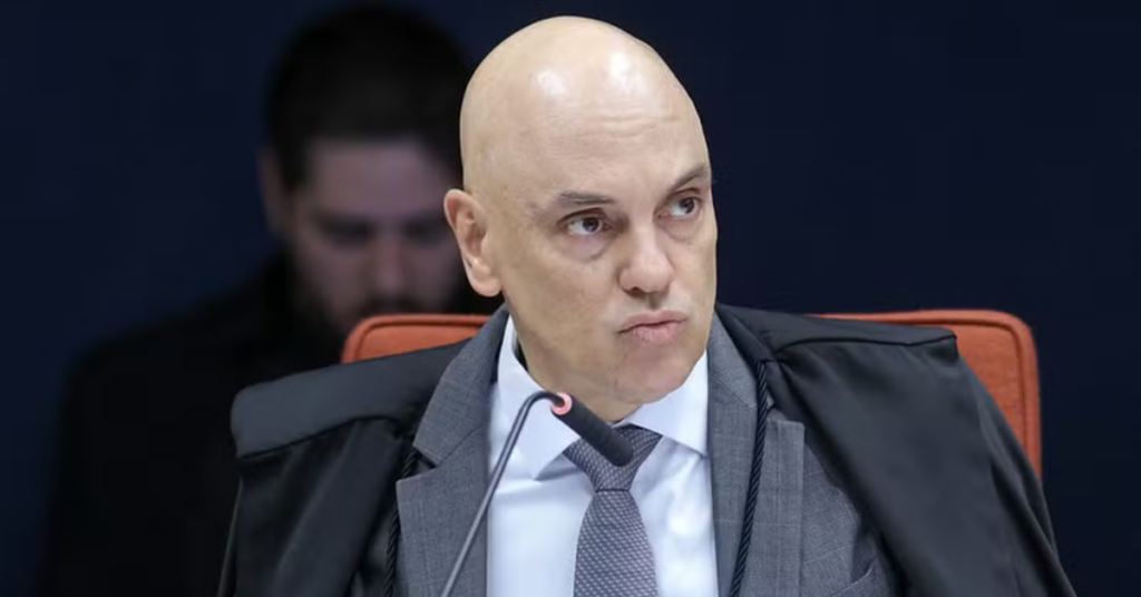 Alexandre de Moraes determina investigação contra Flávio Bolsonaro por calúnia contra Lula - Foto: Rosinei Coutinho/STF