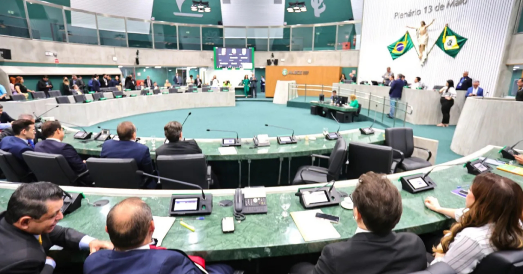 Deputados retornam à Alece e mudam composição política no Ceará - Foto: Dário Gabriel/Alece