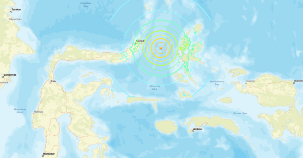 Mapa mostra epicentro do terremoto na Indonésia no Mar de Molucca com círculos indicando a intensidade do tremor - Foto: Reprodução/USGS