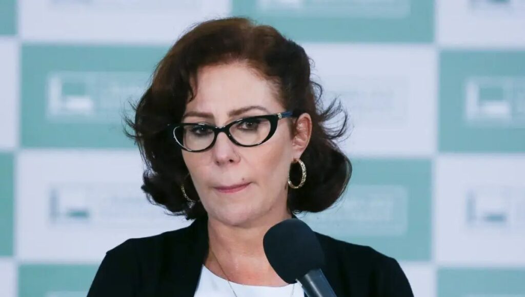 Carla Zambelli presa na Itália durante processo de extradição