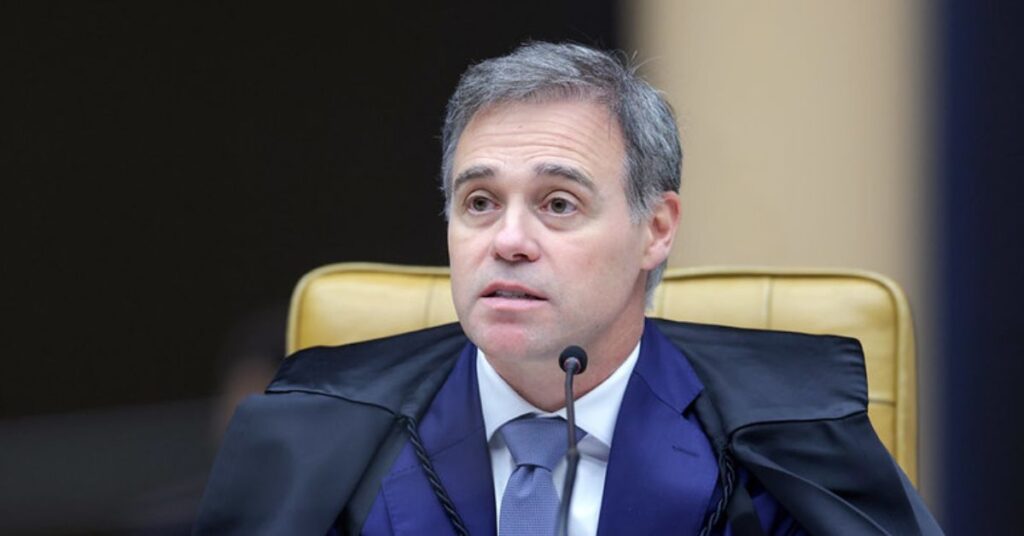 Ministro André Mendonça recebeu nova equipe da PF no caso das fraudes do INSS