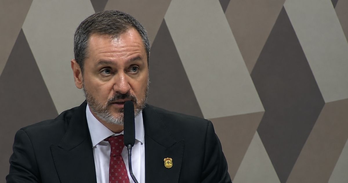 Andrei Rodrigues, diretor-geral da Polícia Federal, comenta decisão dos Estados Unidos sobre PCC e Comando Vermelho.