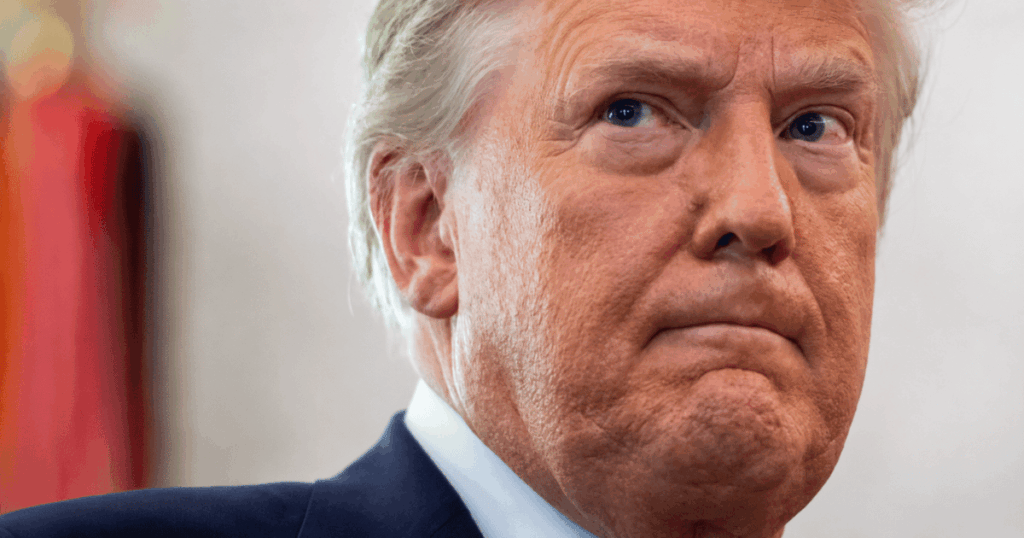 Donald Trump após derrota política no Senado dos Estados Unidos sobre resolução que limita novos ataques ao Irã sem aprovação do Congresso.