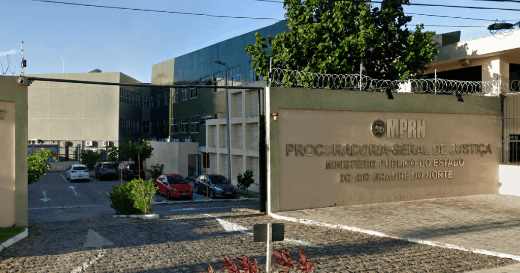 Sede do Ministério Público do Rio Grande do Norte (MPRN), órgão responsável pela Operação Conto da Sorte que investiga esquema de apostas online suspeito de movimentar bilhões de reais.