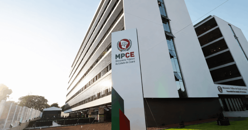 Sede do Ministério Público do Estado do Ceará (MPCE), que ajuizou ação para obrigar a Prefeitura de Canindé a atualizar o Portal da Transparência.