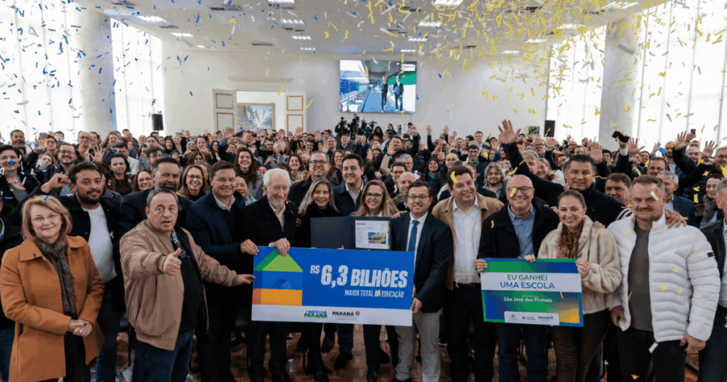 Governador Ratinho Jr. participa da cerimônia de assinatura da PPP da educação no Paraná, que prevê R$ 6,3 bilhões para construção e manutenção de 40 colégios estaduais.