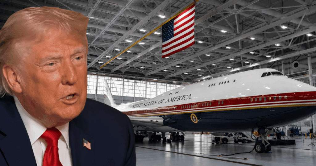 Donald Trump em montagem ao lado do novo Air Force One, um Boeing 747-8 doado pelo governo do Catar e utilizado no primeiro voo presidencial da aeronave.
