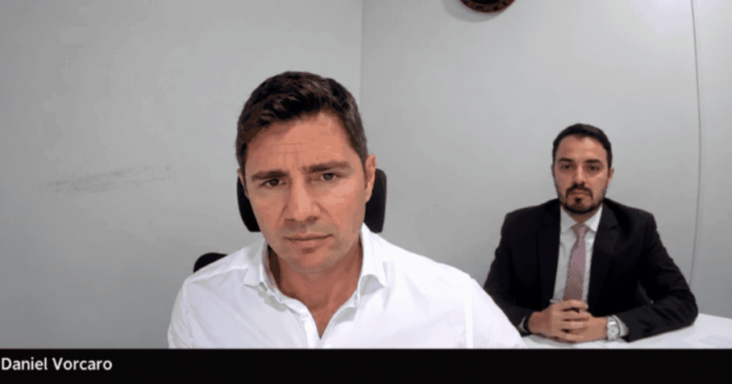Daniel Vorcaro durante depoimento por videoconferência à Polícia Federal no caso Banco Master.