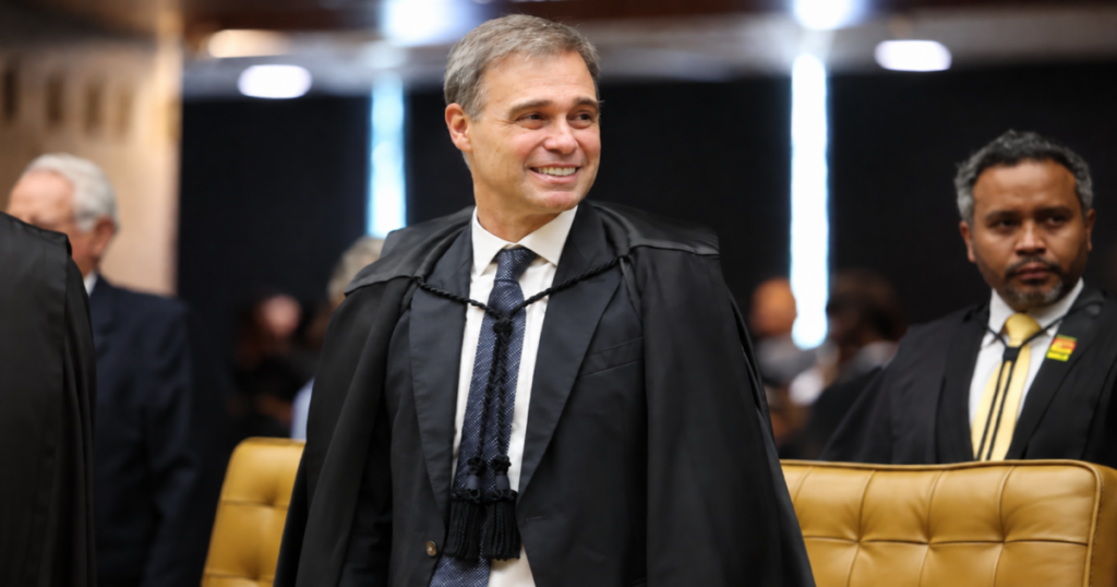 André Mendonça no STF, onde julgamento previsto para 23 de setembro está sob discussão