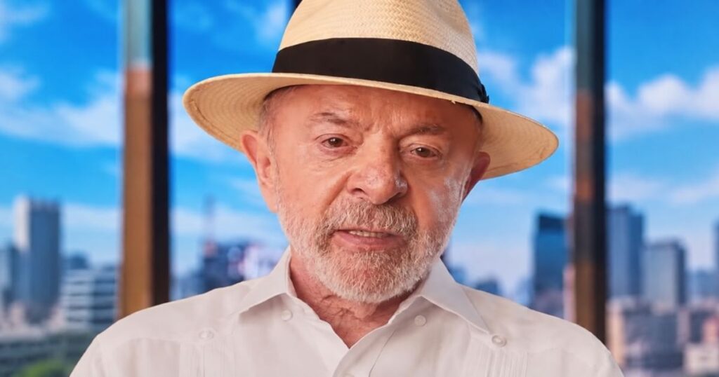 Presidente Luiz Inácio Lula da Silva durante declaração sobre Donald Trump e as eleições brasileiras